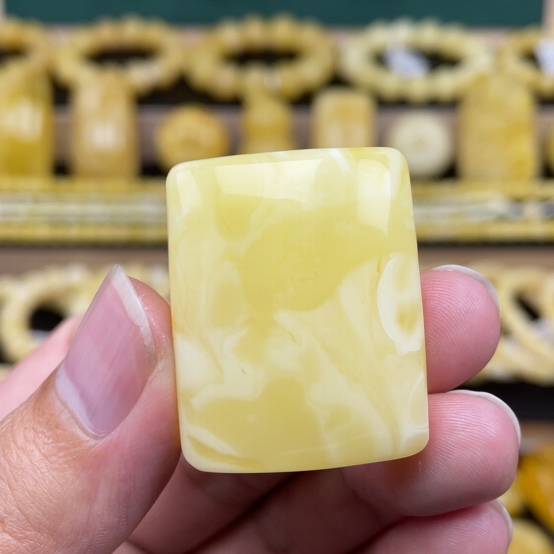 琥珀裸石未镶嵌琥珀蜜蜡