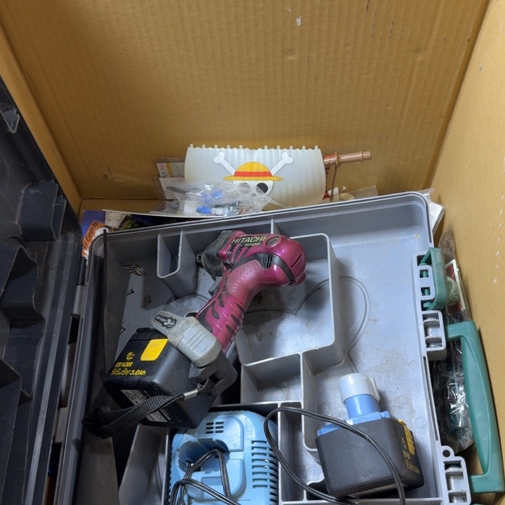 g****y中古商品，瑕疵品，不保好坏。890