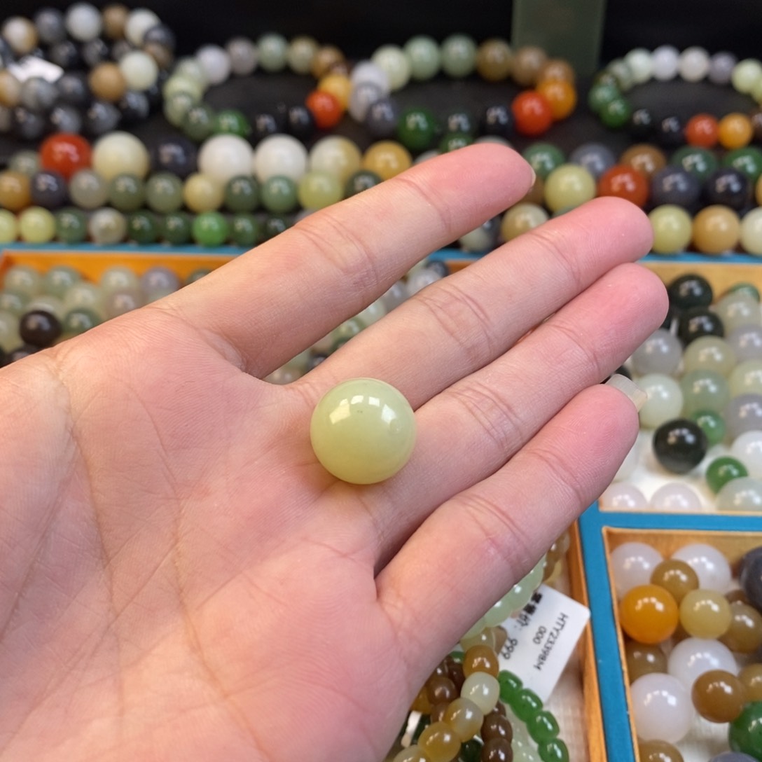 和田玉手串未镶嵌卡16黄口单珠