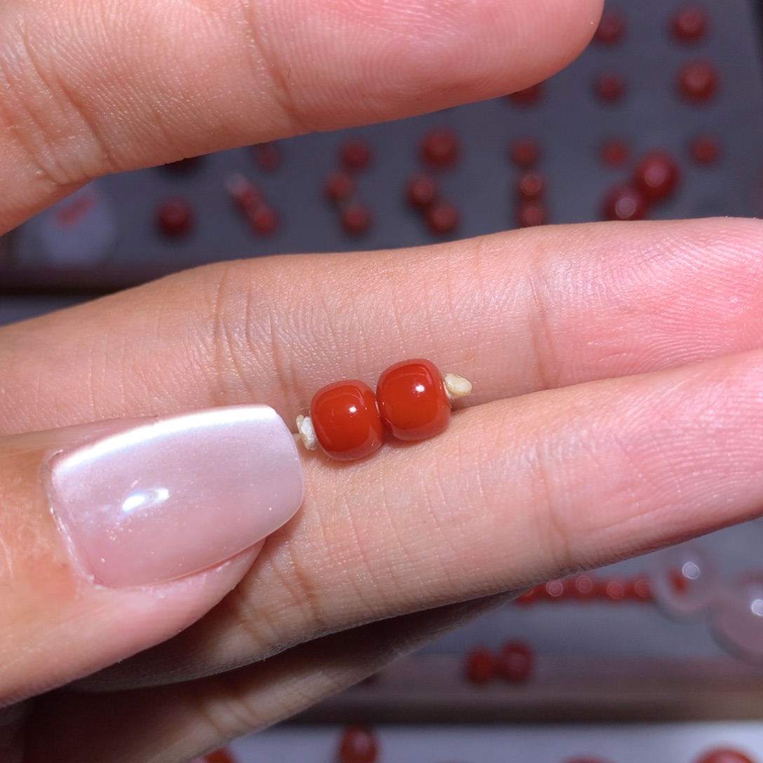 南红玛瑙老型对珠6.2×5.2未镶嵌微过渡
