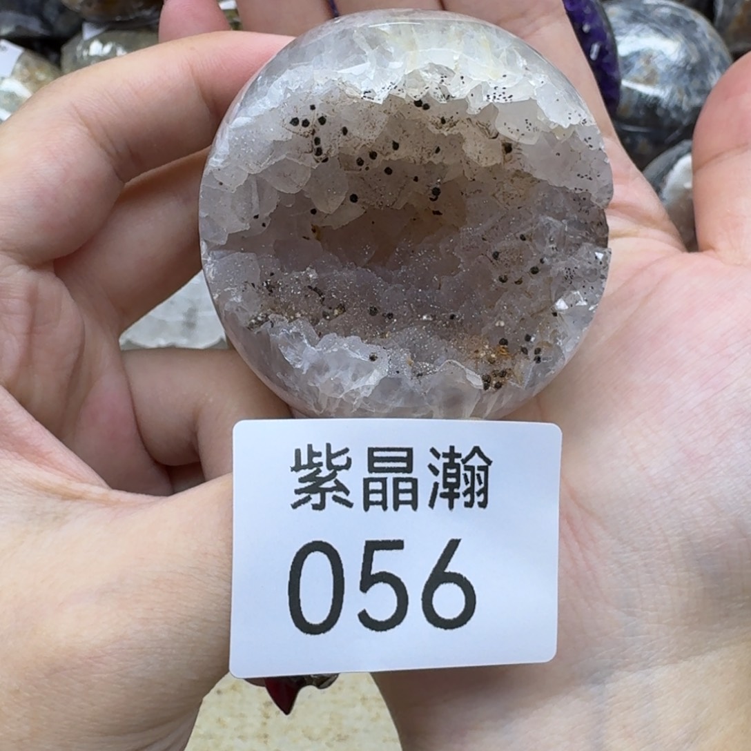 未镶嵌大型摆件（非配饰）水晶