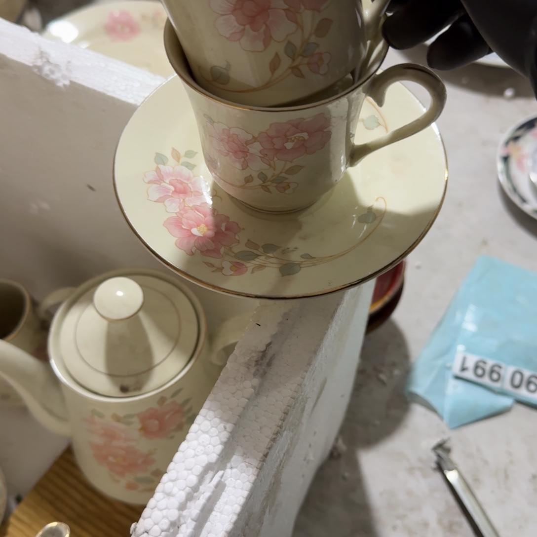 茶盏老货一人份我一句没见上还