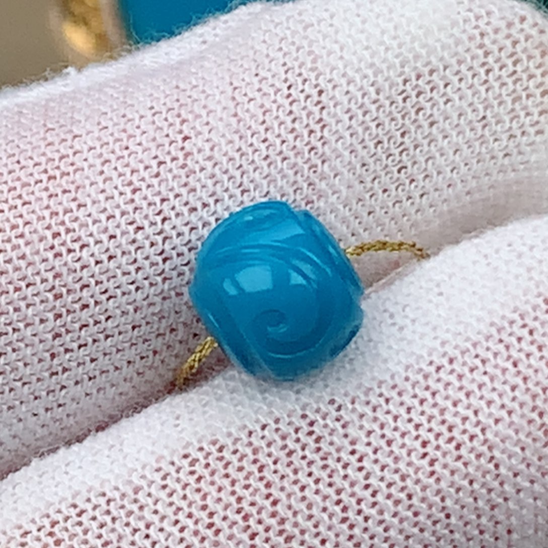 绿松石直径8.5✖️7.5未镶嵌