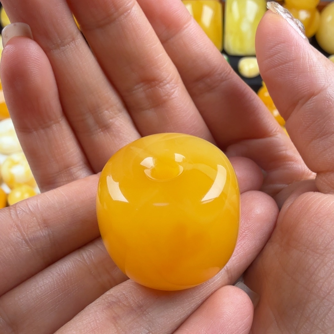 杜***华琥珀未镶嵌颈饰纯天然琥珀蜜蜡无优化