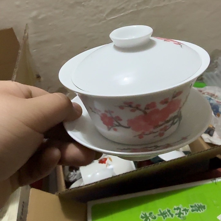 茶盏陶瓷盘子啥都有