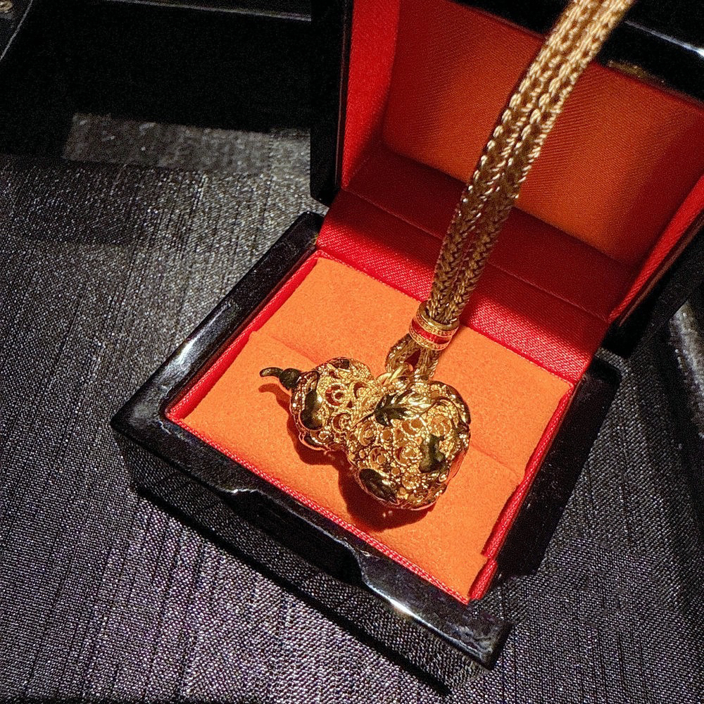 铜合金项链 #07镂空掐丝錾雕花丝葫芦（配两个链条）