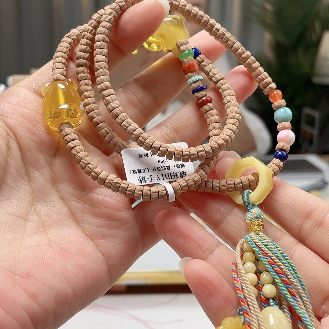 未镶嵌琥珀裸石蜜蜡手链