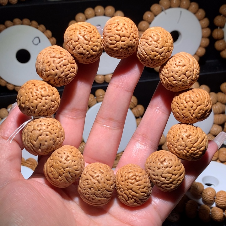 桃核手串野生大地雷