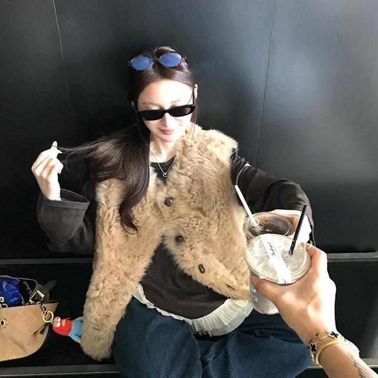 【欧尼马甲】女2025新款爆款仿羊羔毛秋冬外穿人造皮草马夹毛毛保暖