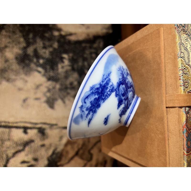 景德镇高温瓷山水斗笠杯