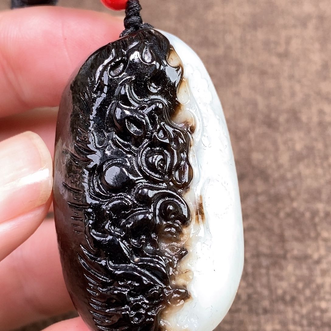 和田玉挂件未镶嵌