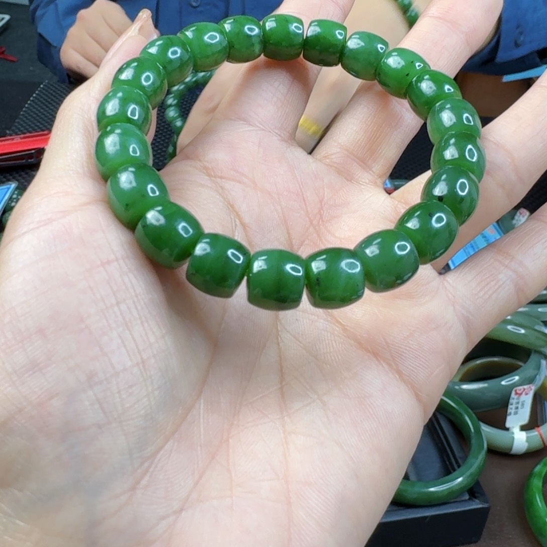 和田玉（碧玉）手链未镶嵌