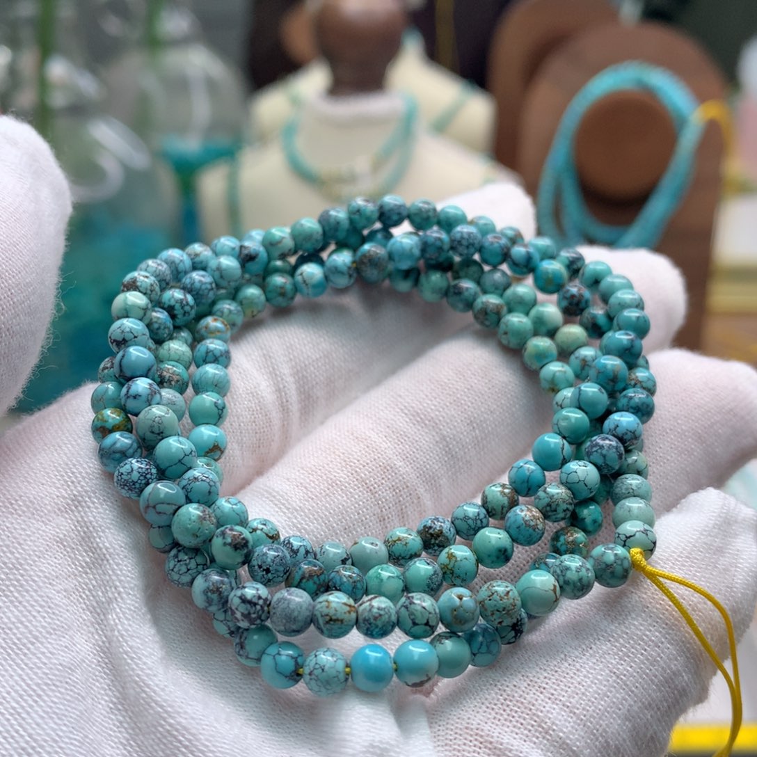 绿松石未镶嵌饰品