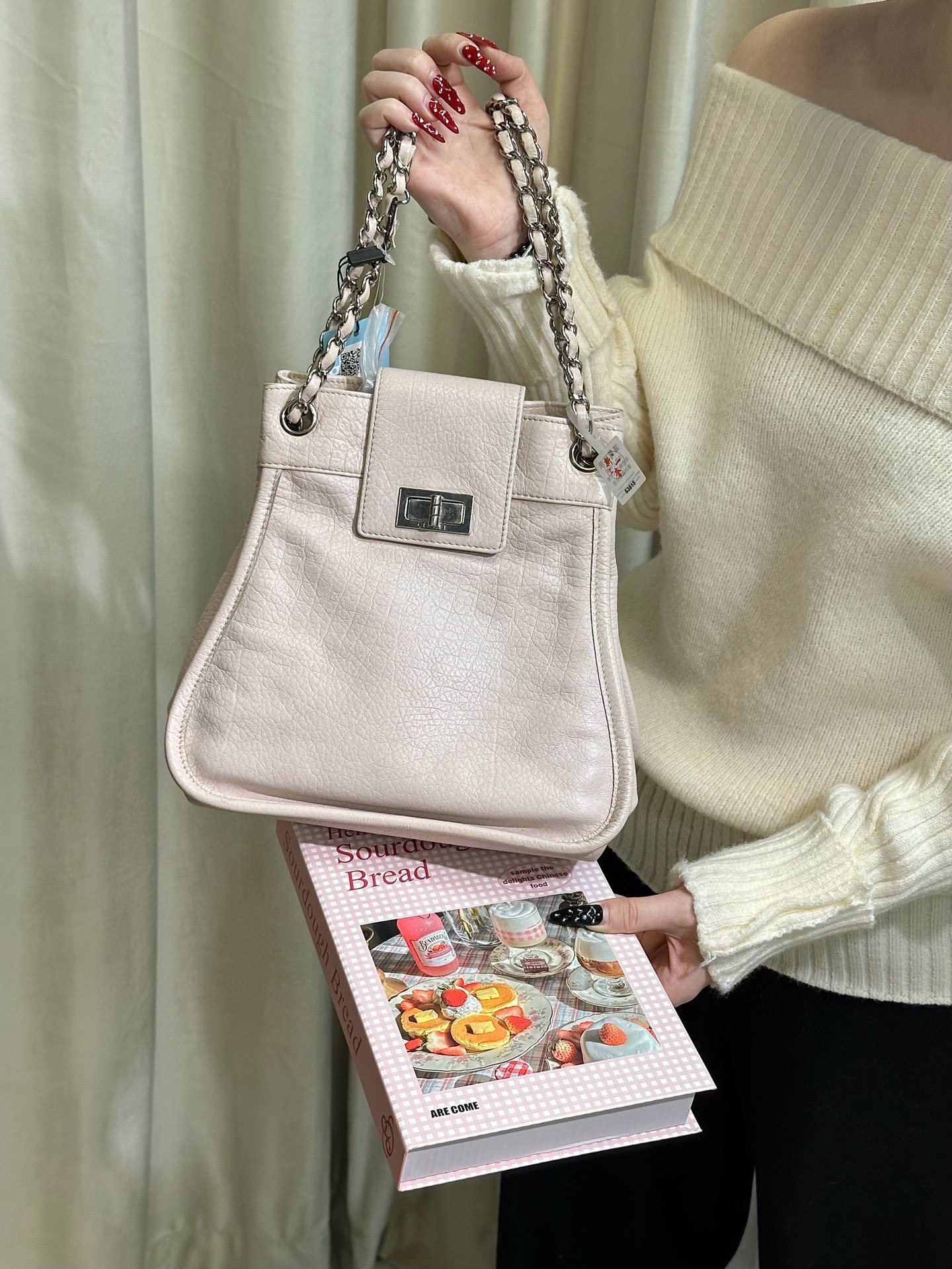 95新 Chanel/香奈儿 chanel 粉色2.55扣小蛮腰单肩包 (K)