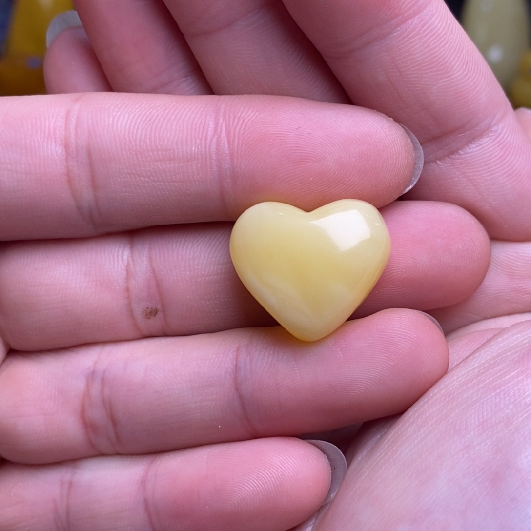 琥珀未镶嵌裸石蜜蜡