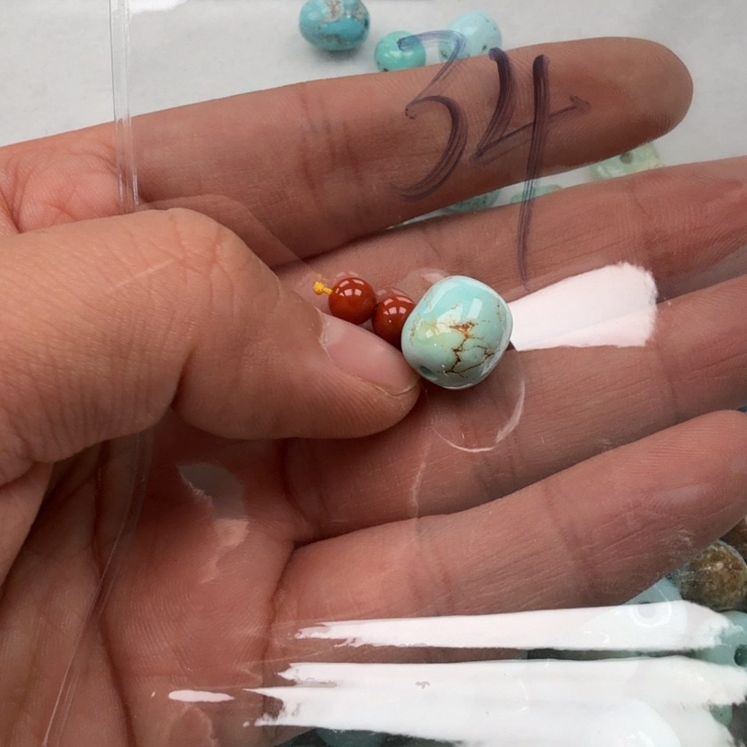 南红玛瑙未镶嵌珠宝奇石