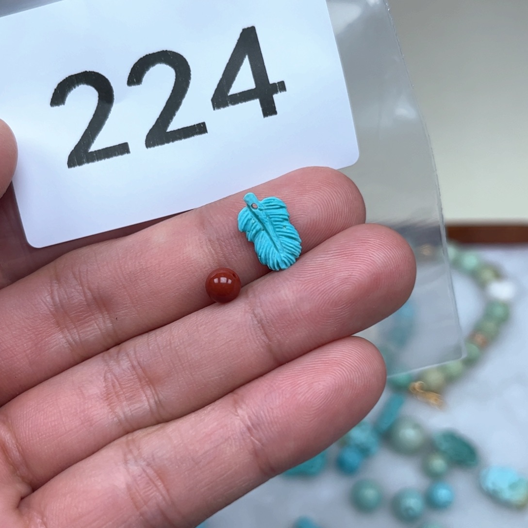 南红玛瑙未镶嵌珠宝奇石