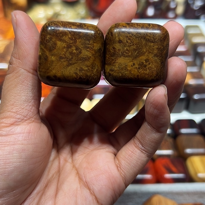 w***鹤绿皮刺瘤疤方块一对