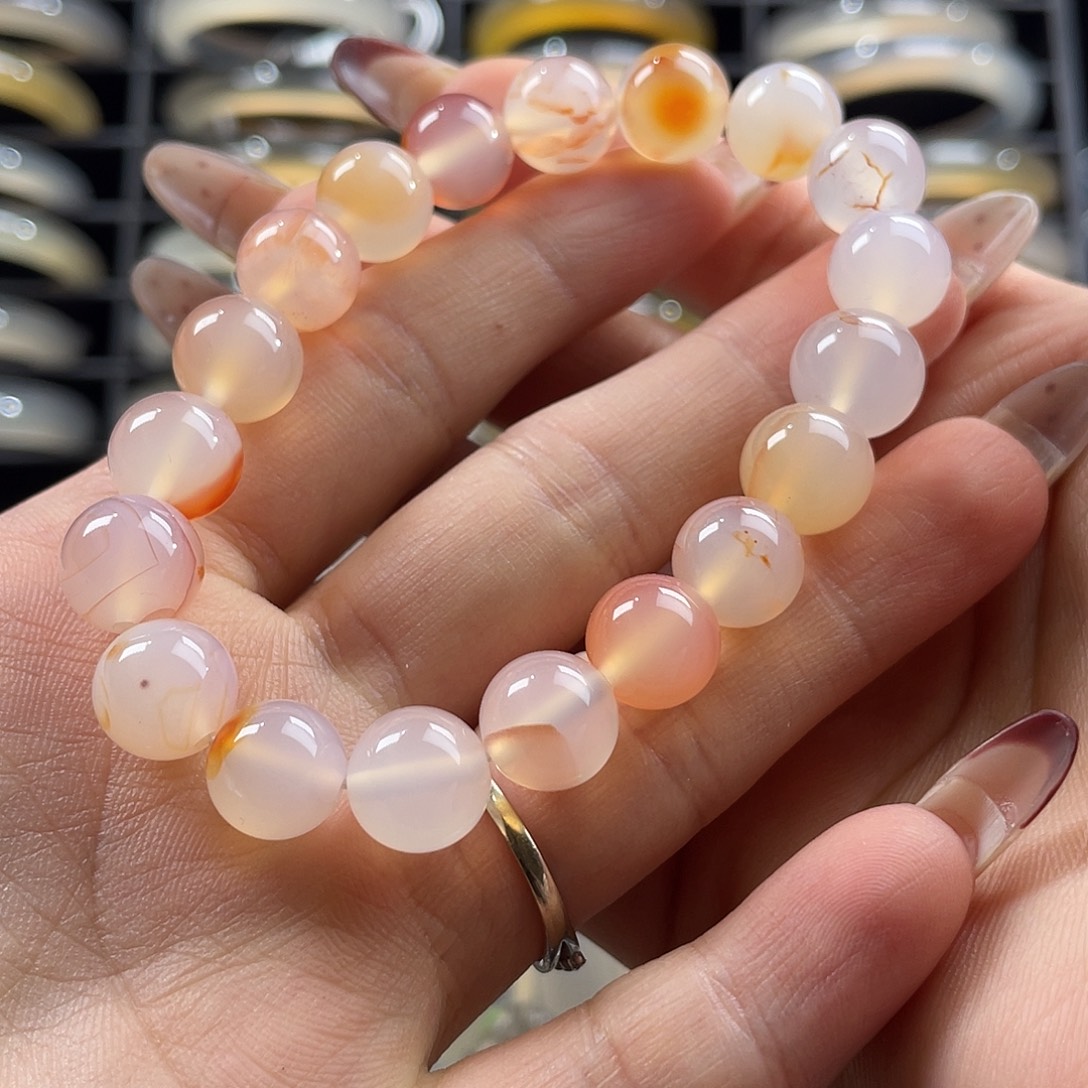 辣***’玛瑙/玉髓未镶嵌手链