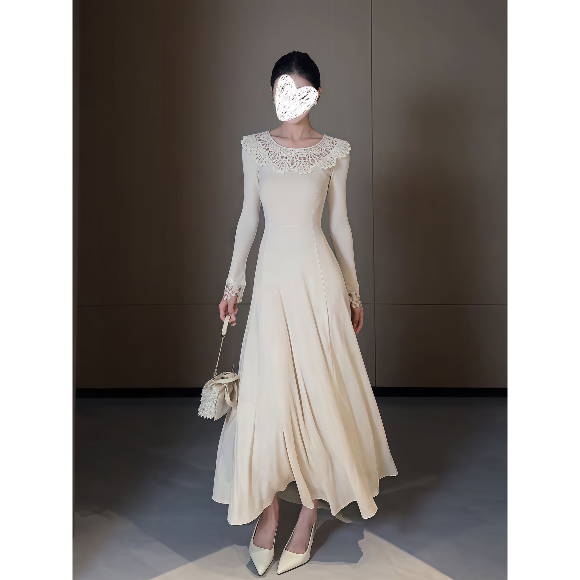 韩系温柔风蕾丝拼接圆领长裙女秋冬新款修身显瘦高级感长袖连衣裙