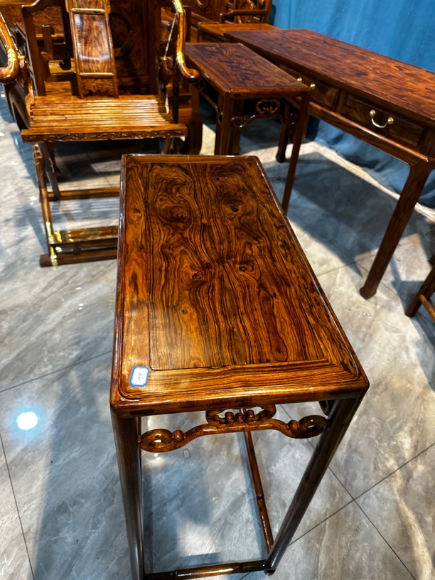 49 螺穗木艺一物一拍条桌