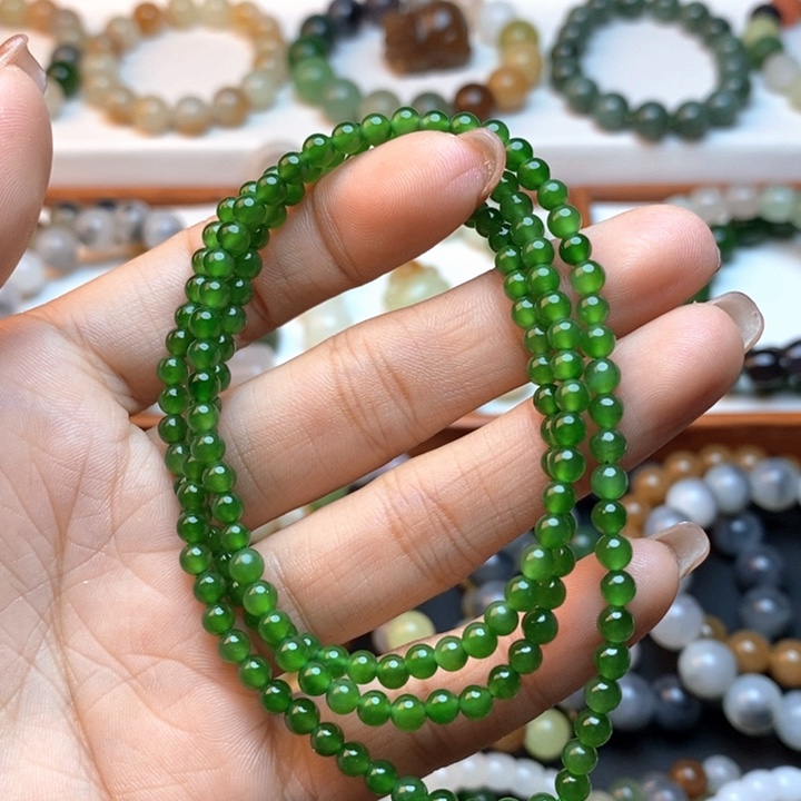 和田玉手链未镶嵌小**?