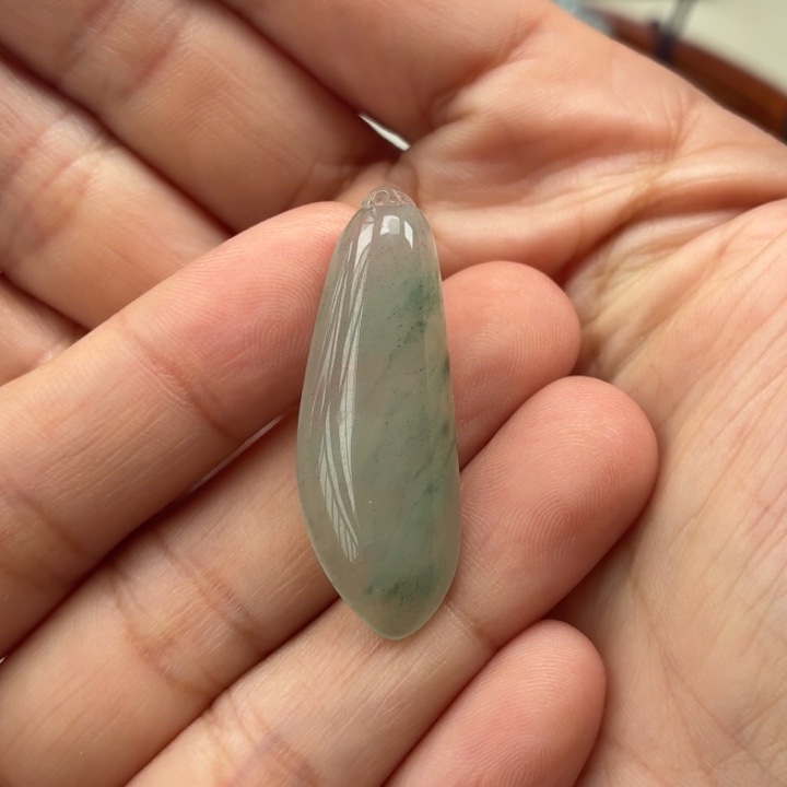 翡翠未镶嵌颈饰天然翡翠a货