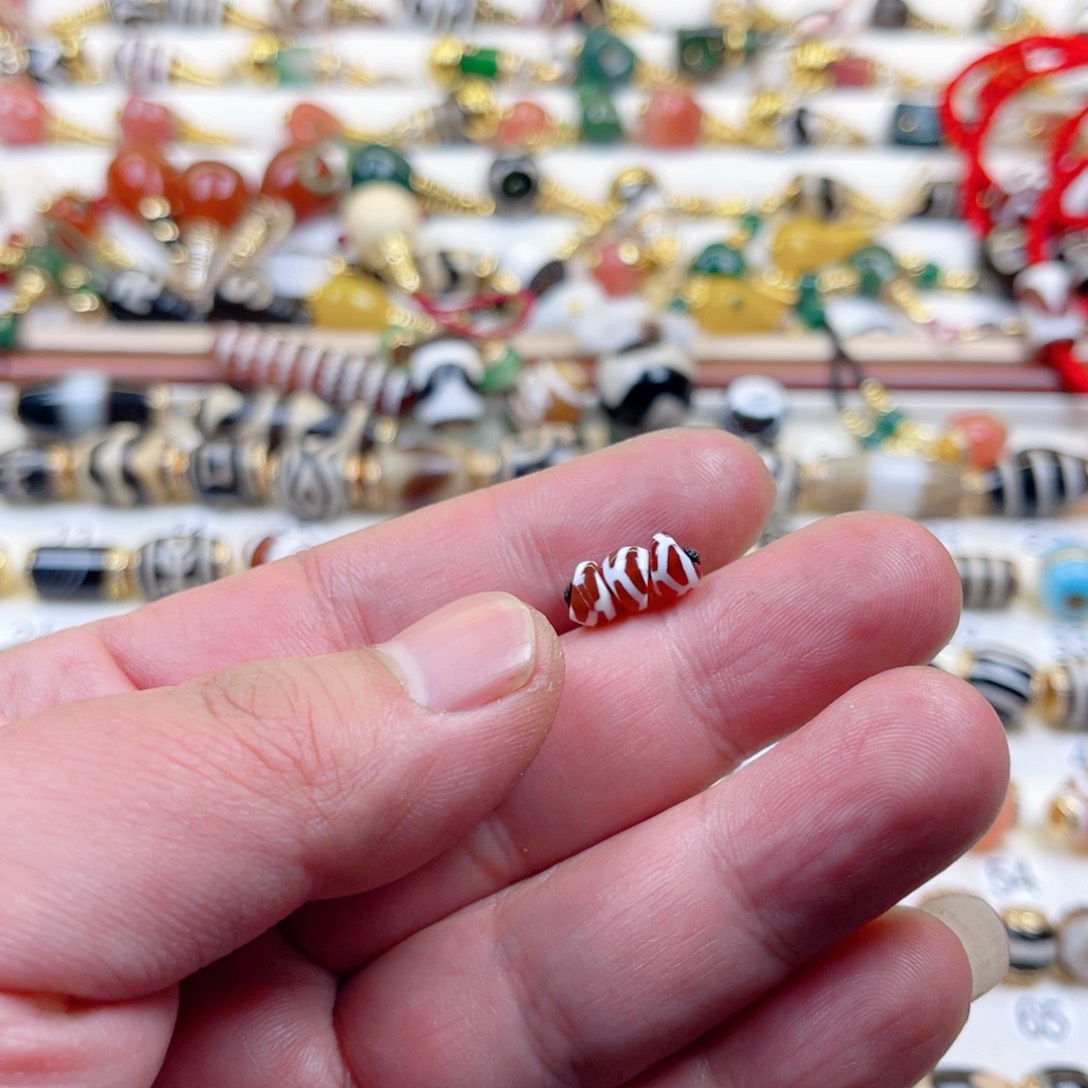 仙***爸玛瑙/玉髓未镶嵌单颗