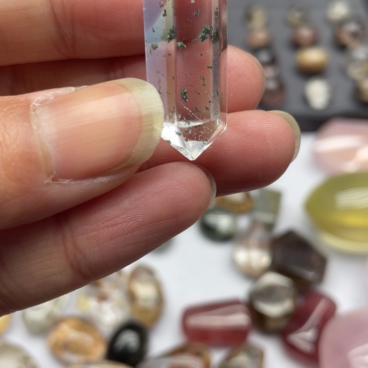 纯天然幽灵碧玺（处理）