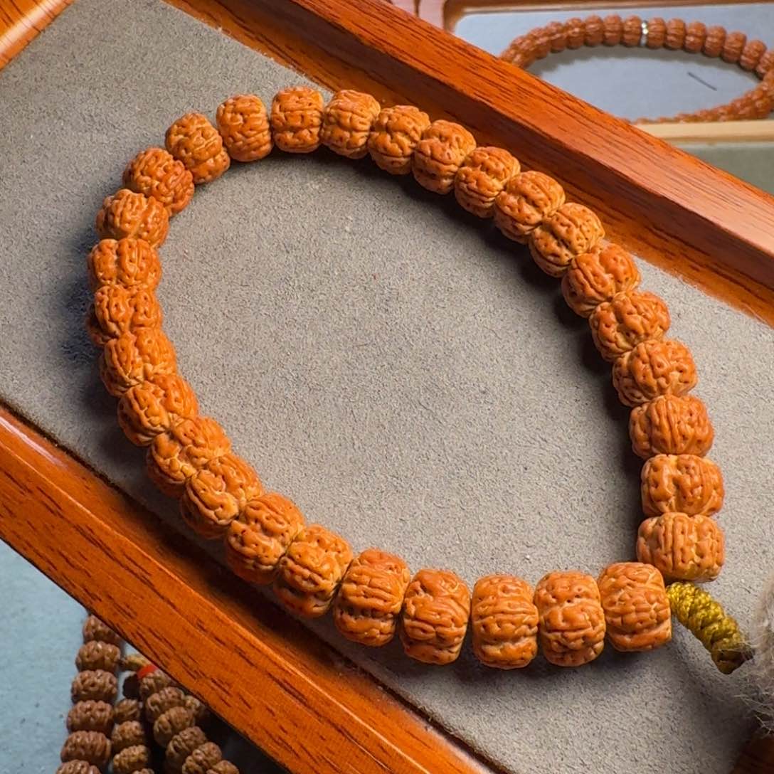 金刚菩提手串玉菩提梅花