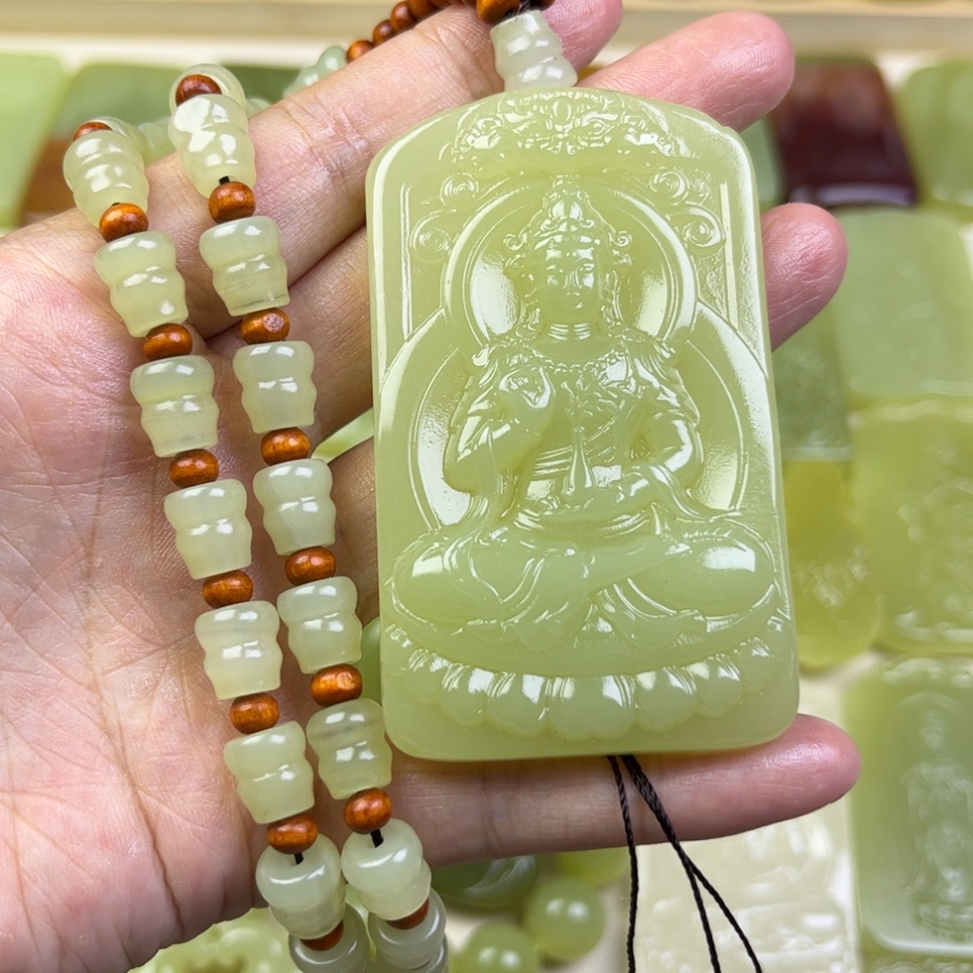 新疆昆仑山料观音