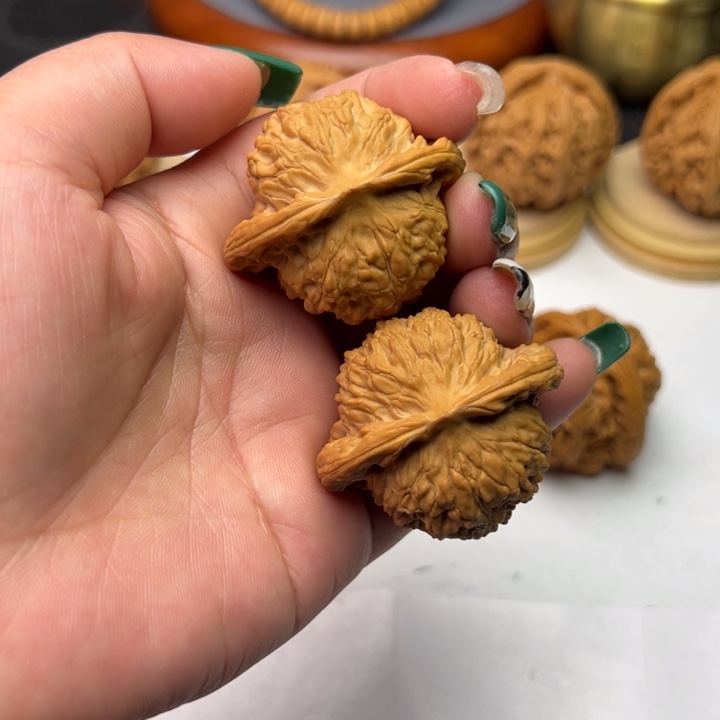 文玩核桃把件芳芳42宽边全品