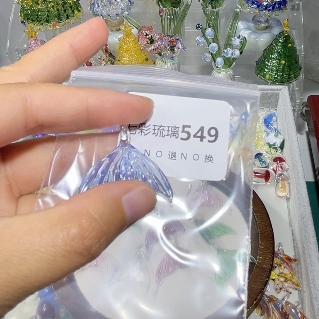 阿****玻璃颈饰549蓝色鱼尾