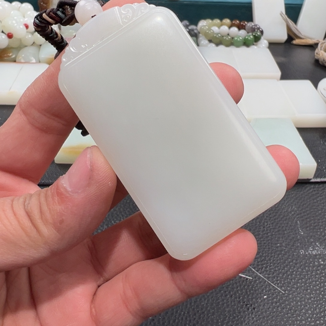 定制和田玉挂件未镶嵌乘*