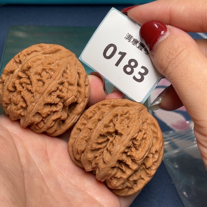 文玩核桃把件粗筋45