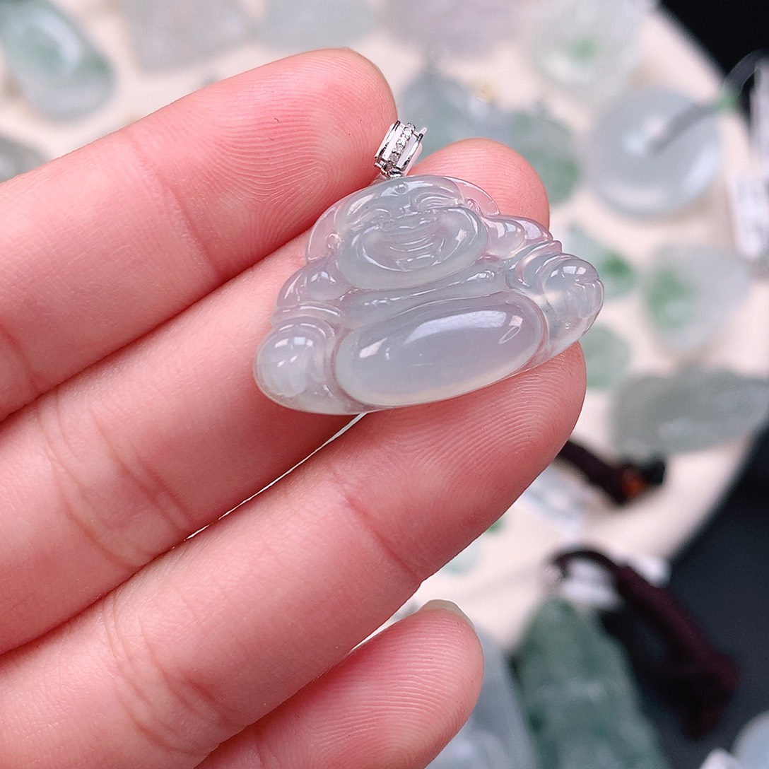 翡翠颈饰18K金镶嵌冰胶佛公