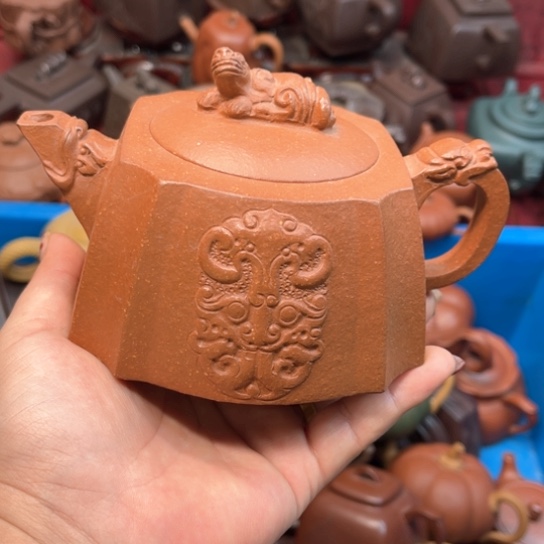 紫砂茶壶瑕疵……………………