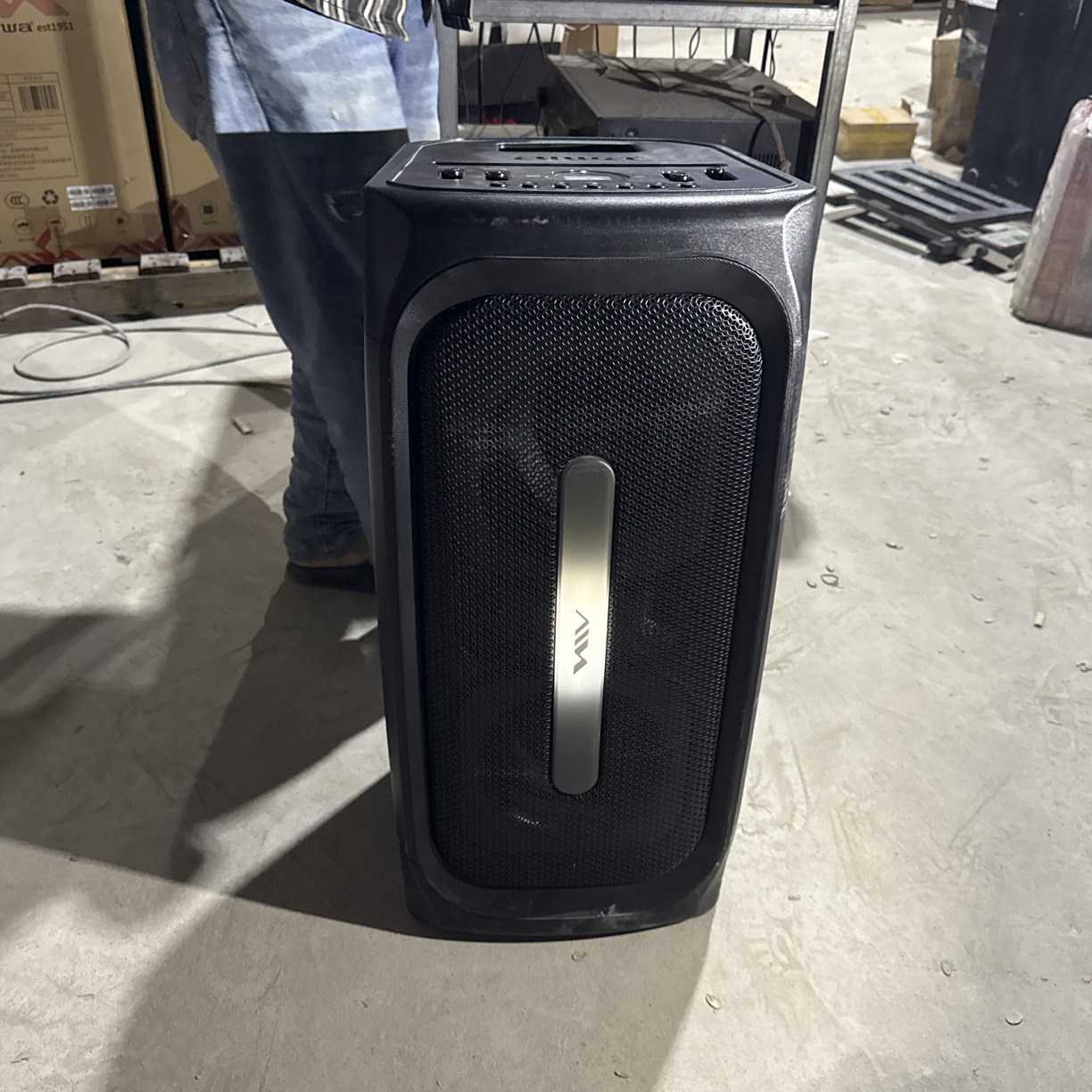 9新  双6.5寸大功率音响，不包邮，裸机没有任何配件