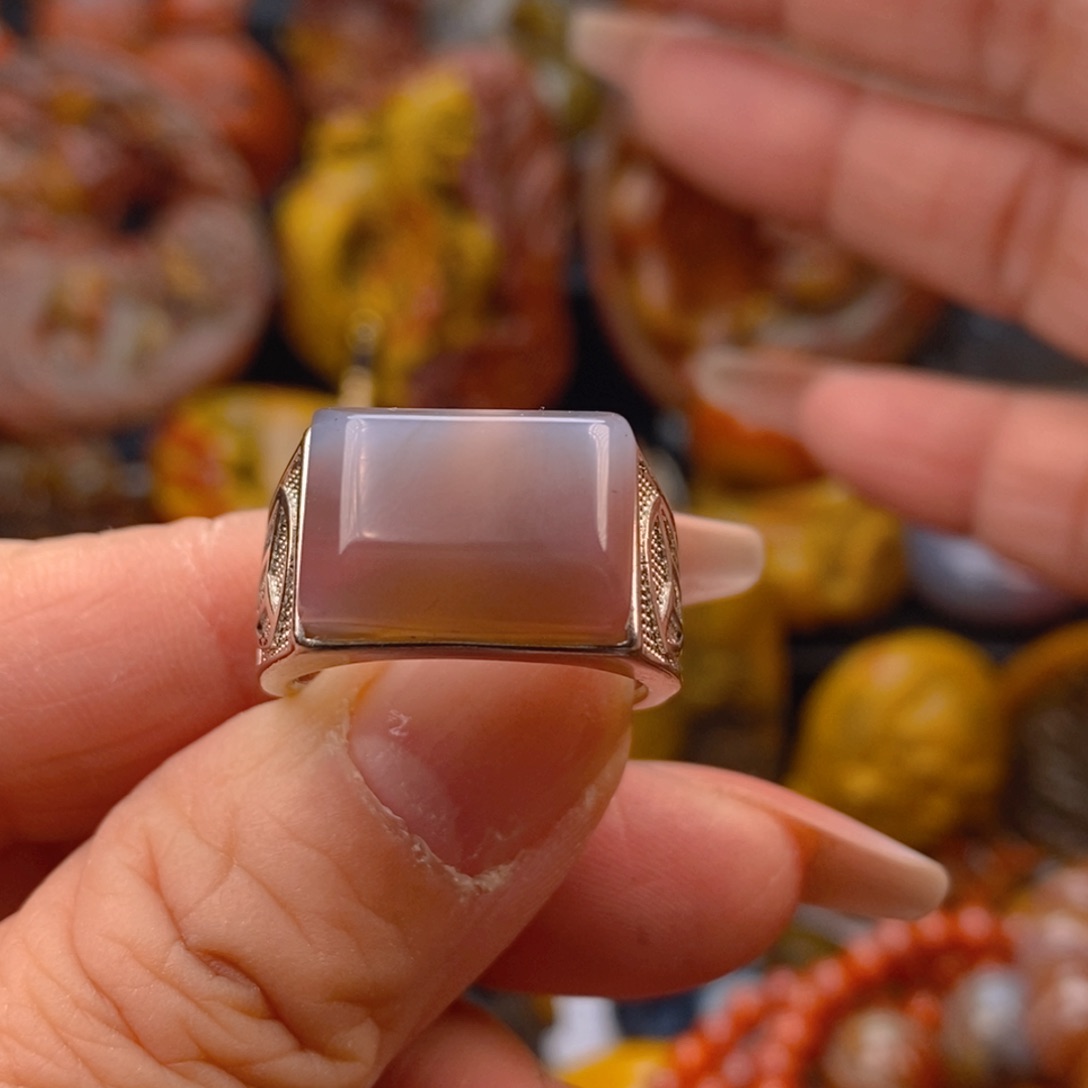 玛瑙/玉髓颈饰未镶嵌