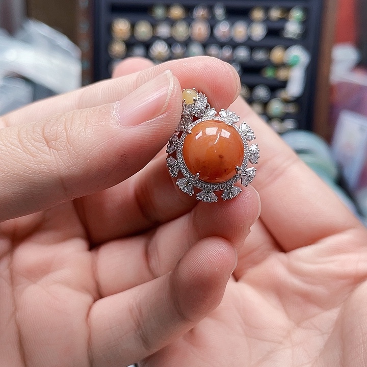 翡翠未镶嵌手镯翡翠