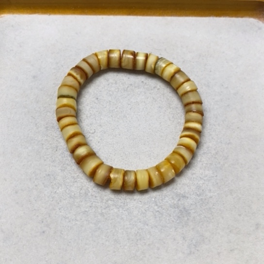 未镶嵌蜜蜡裸石手串