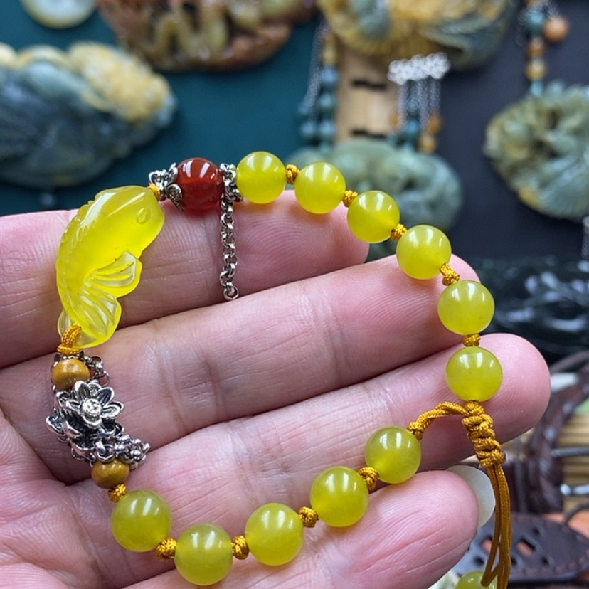 【闪购商品】蛇纹石玉未镶嵌手牌