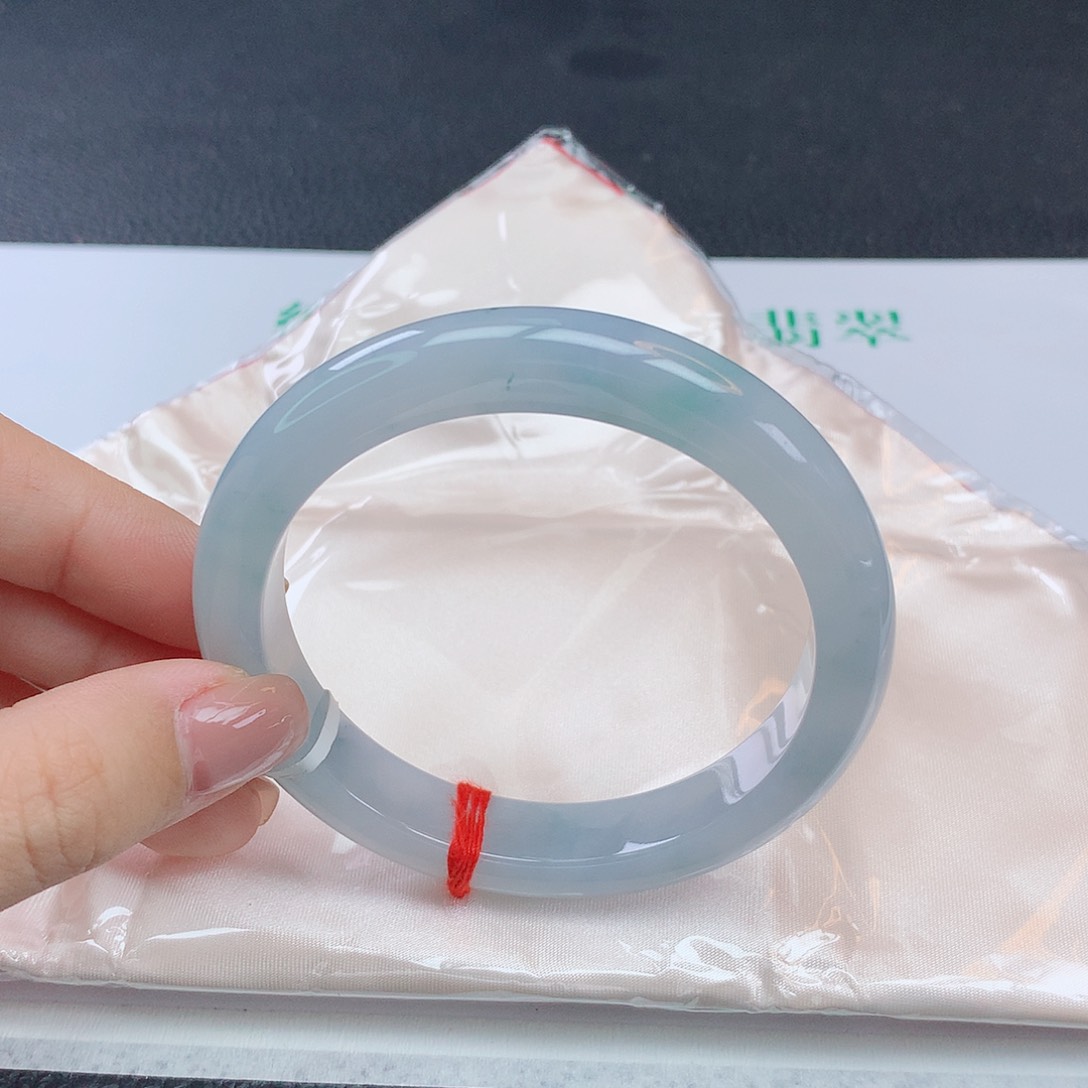 翡翠手镯未镶嵌翡翠661036