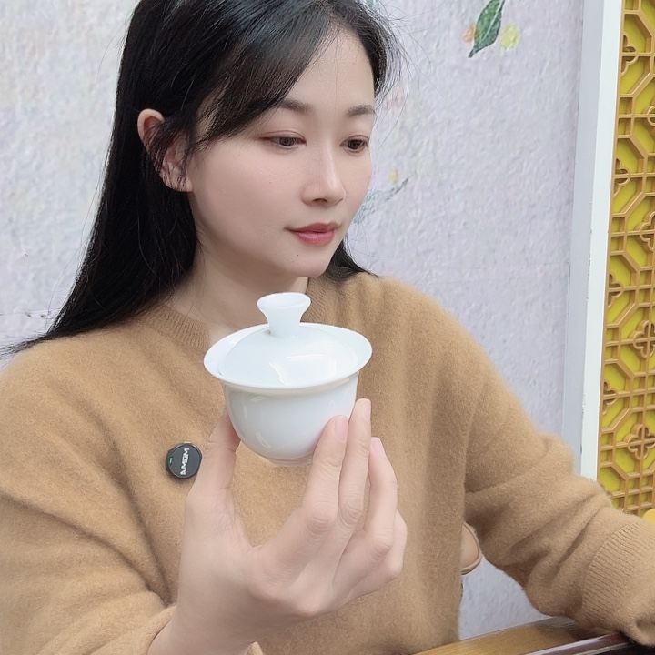 高货白水半斤装福利
