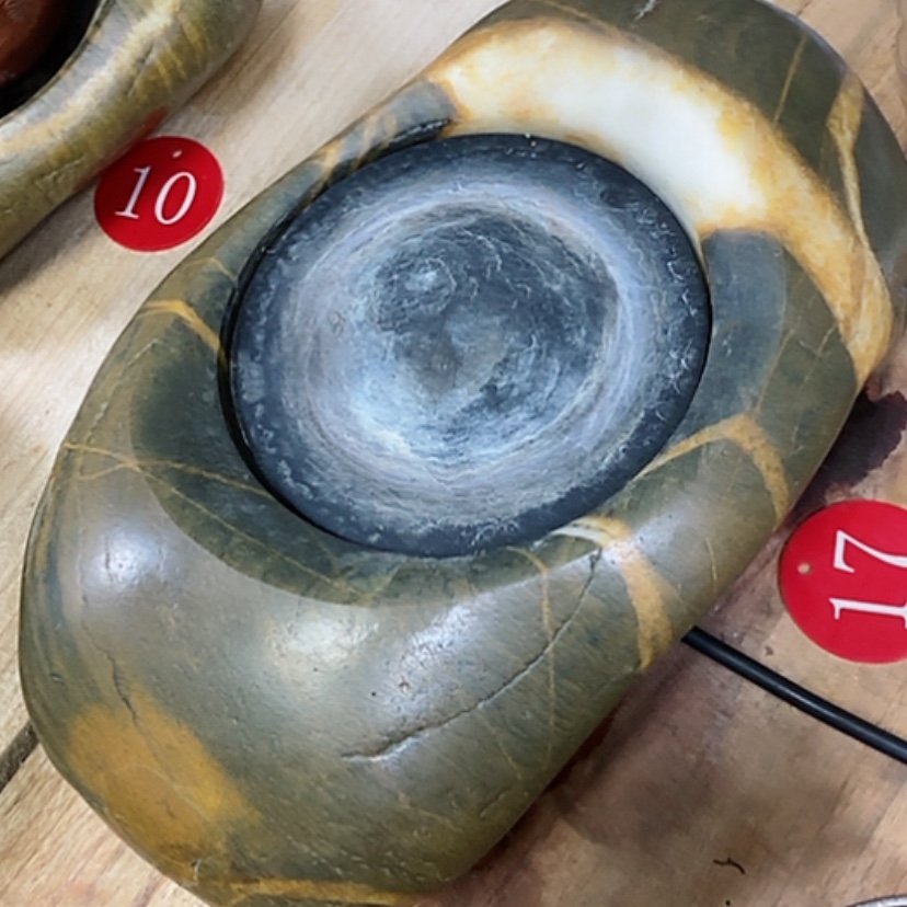 【闪购商品】心**乱石头石头