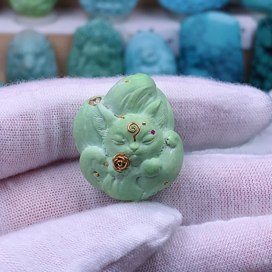 未镶嵌绿松石珠宝奇石