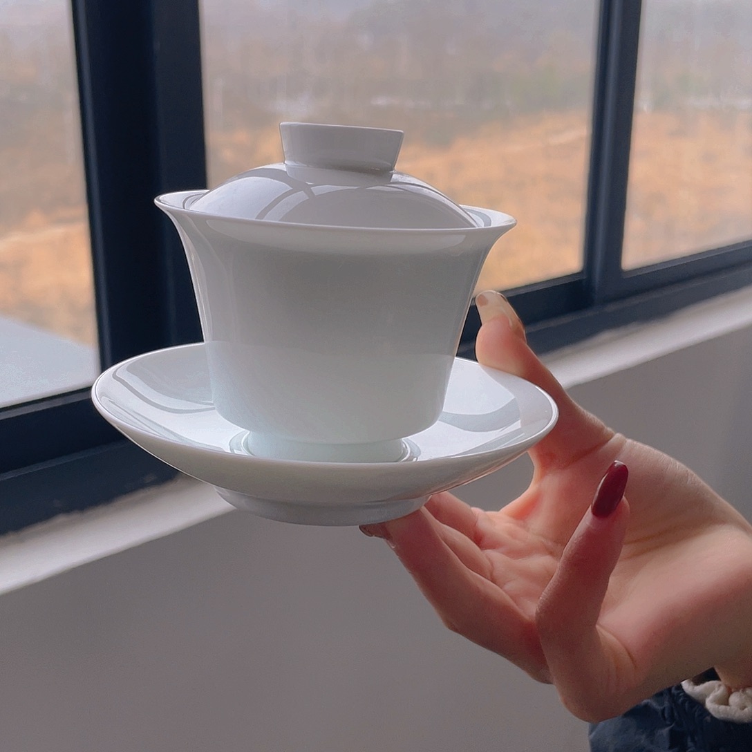 不能自拔……这件大衣也不错！一