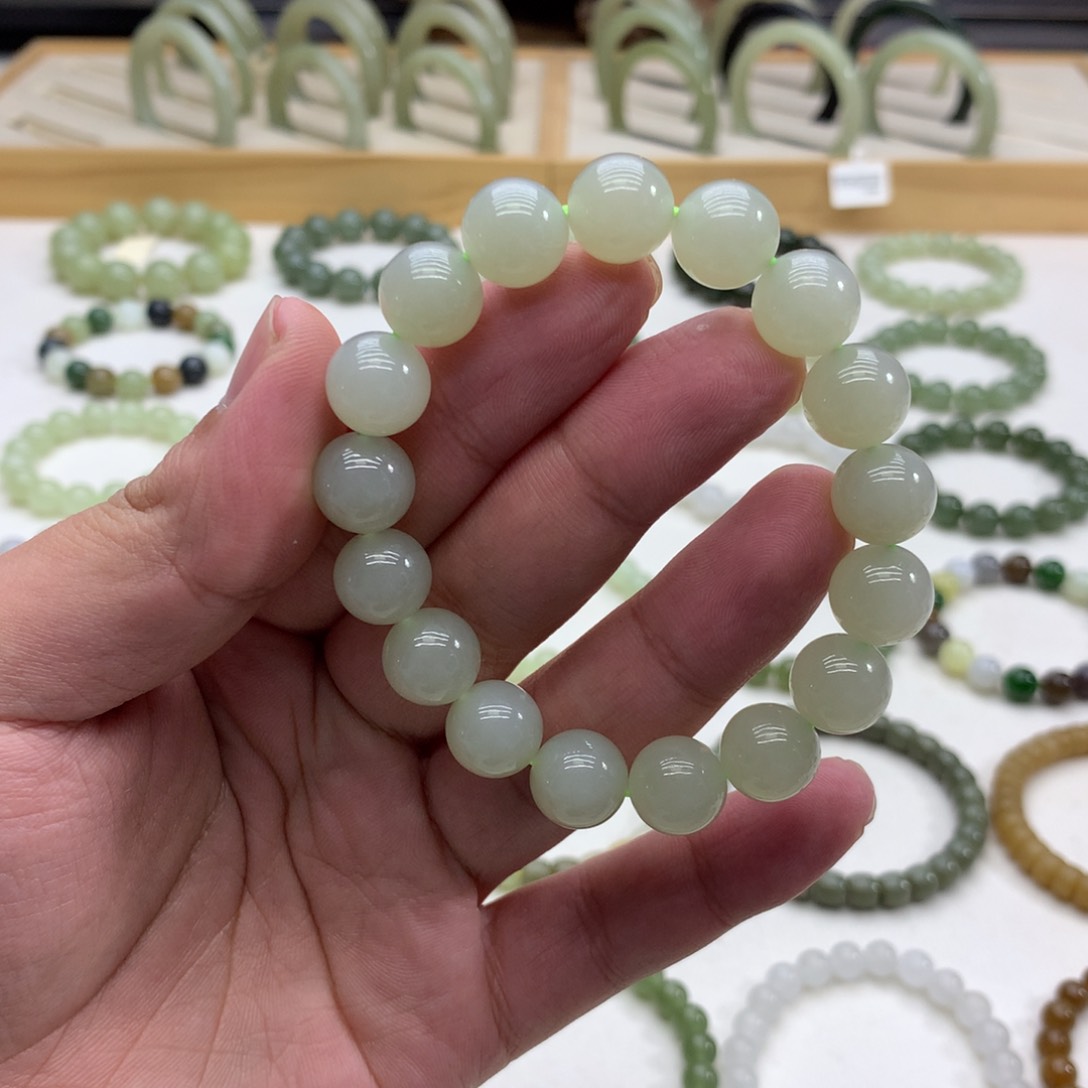 和田玉手串（糯冰晴水11.8）未镶嵌