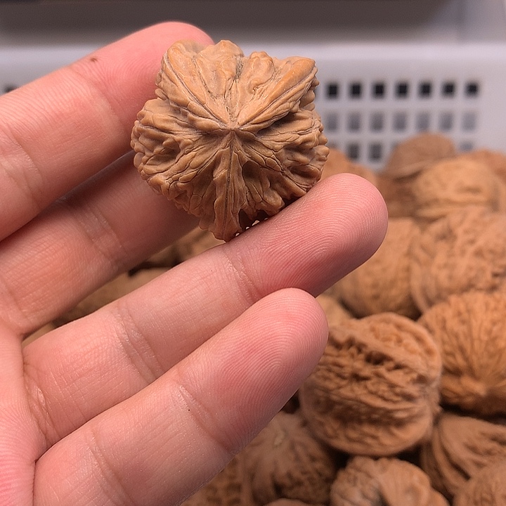 *****吊坠文玩核桃核桃