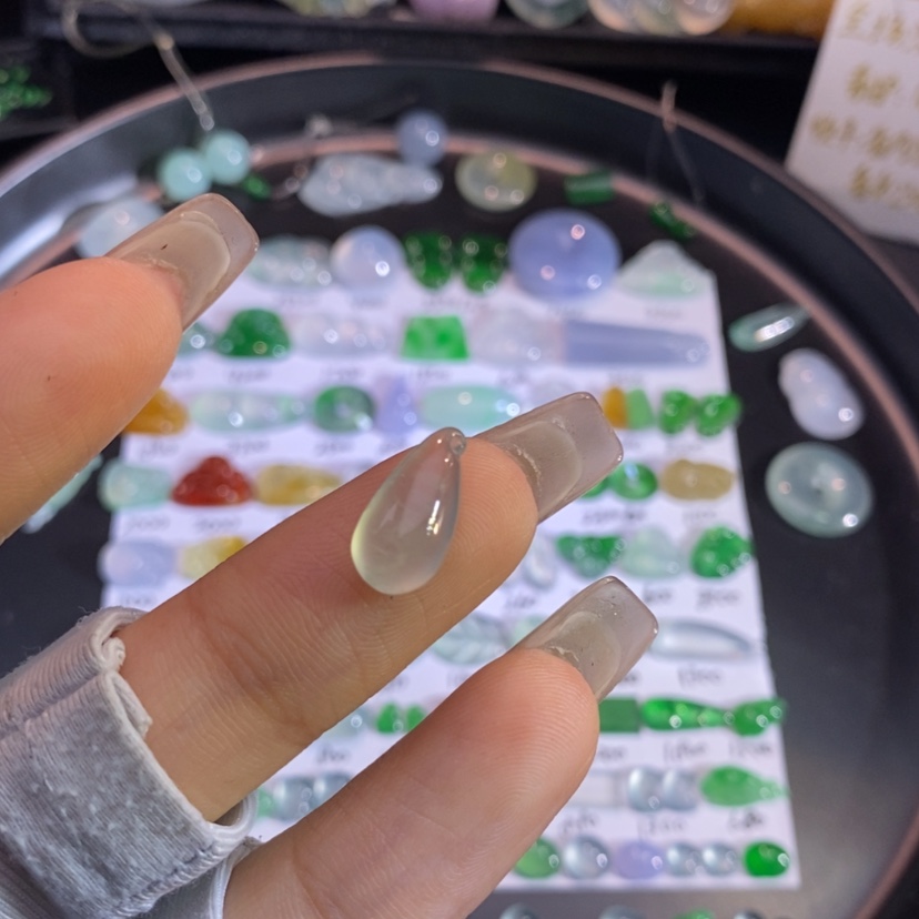 【闪购商品】翡翠未镶嵌挂件瓜